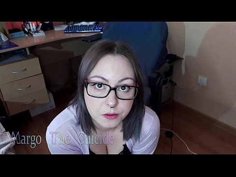 ❤️ Kynþokkafull stelpa með gleraugu sýgur dildó djúpt á myndavélinni ❤❌ Anal klám á klám is.purchasexz.top ❌️