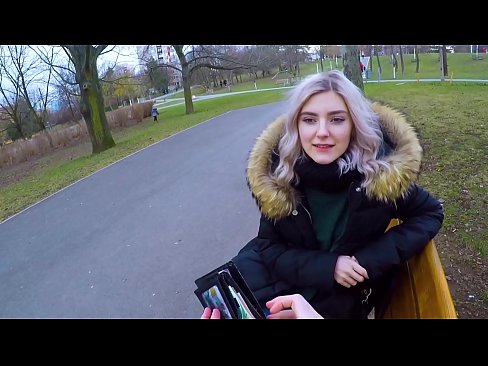 ❤️ Gleypir heitt ásamt ókunnugra fyrir peninga - blástur í garðinum eftir Evu Elfie ❤❌ Anal klám á klám is.purchasexz.top ❌️